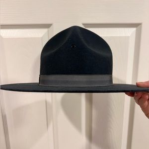 Stratton Hats Campaign Style Felt Hat, Navy